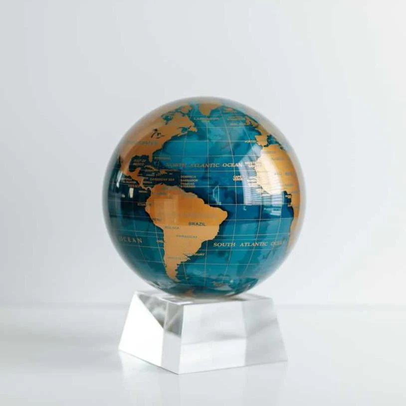 Cerulean Blue & Gold Globe - Image 9
