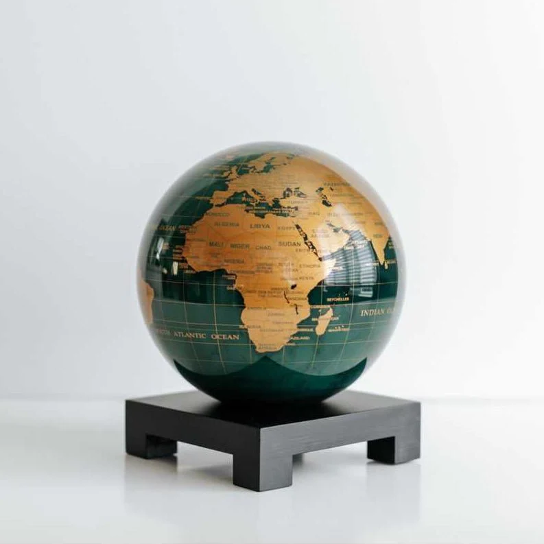 Emerald Green & Gold Globe - Image 8