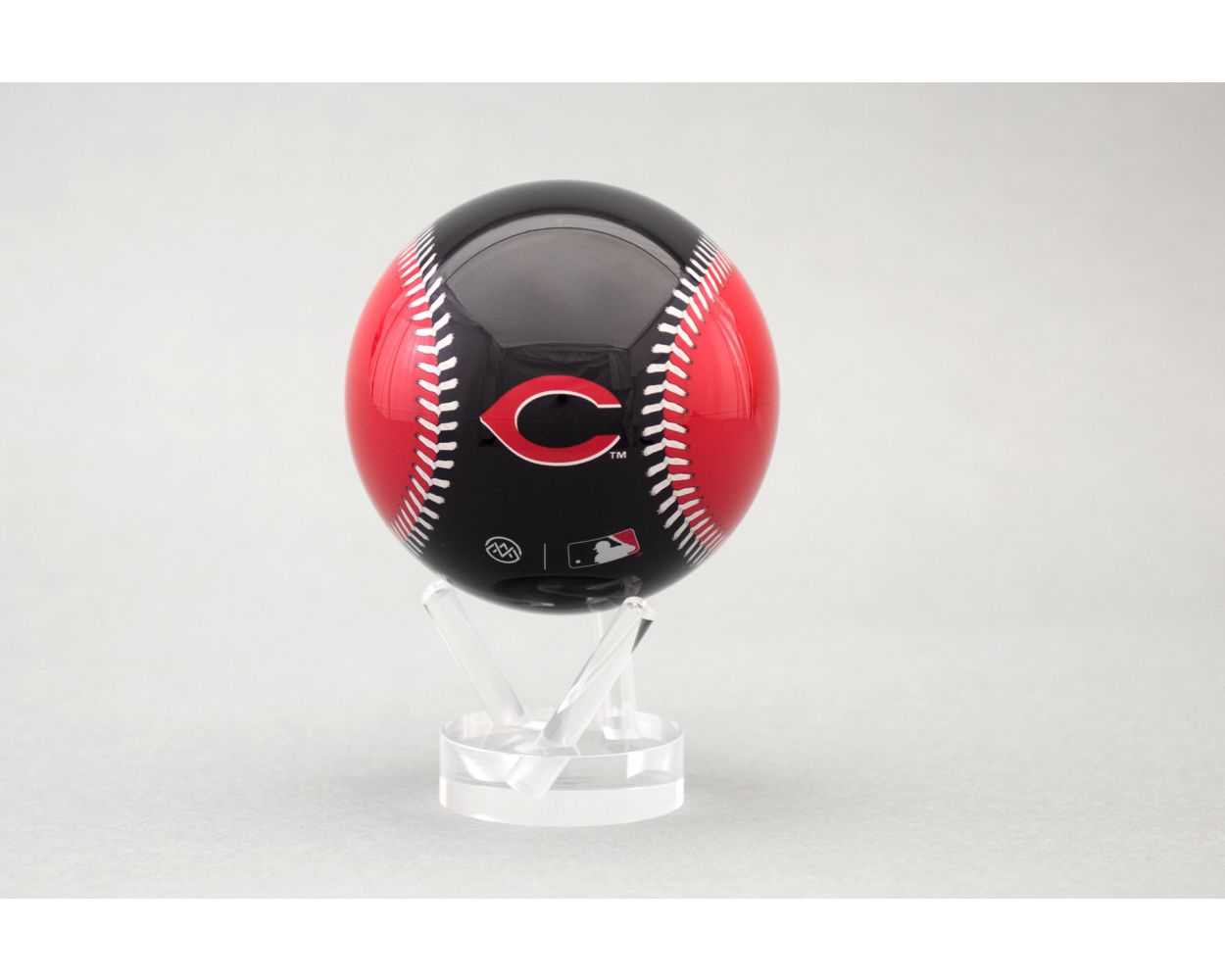 MLB® Reds™ MOVA Globe - Image 2