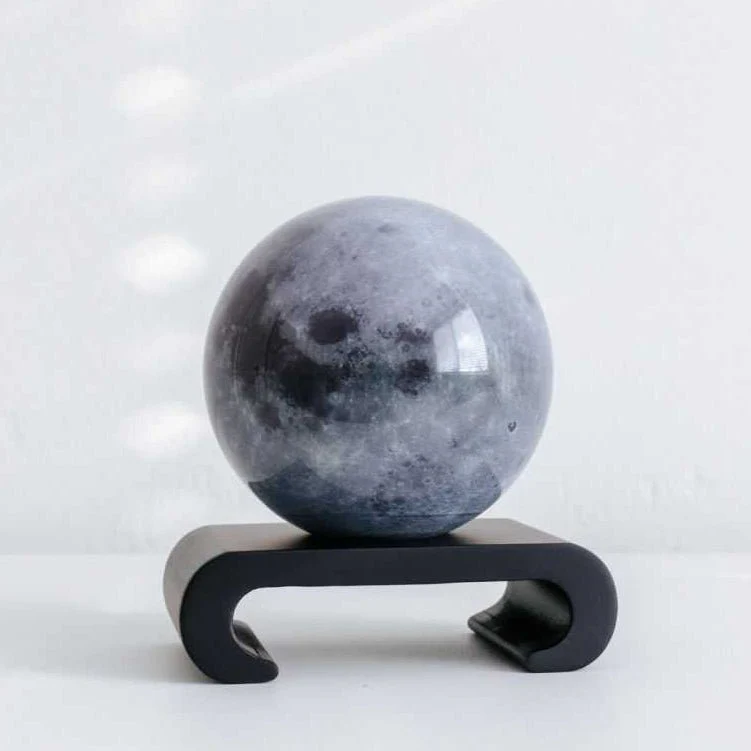 Moon Globe - Image 10