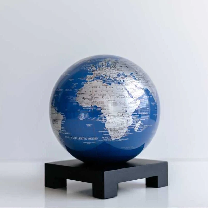 Royal Blue & Silver Globe - Image 13