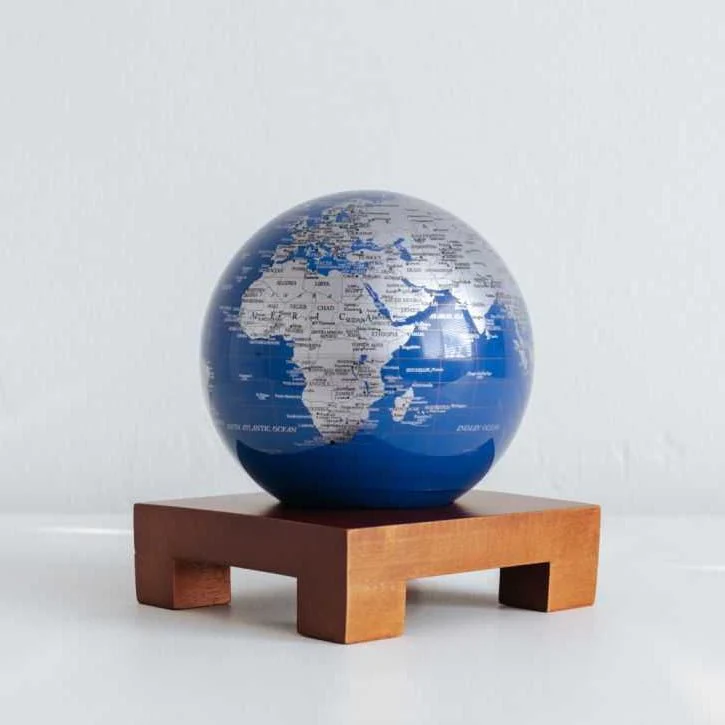 Royal Blue & Silver Globe - Image 6