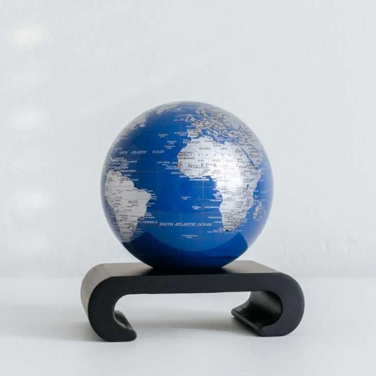 Royal Blue & Silver Globe - Image 9